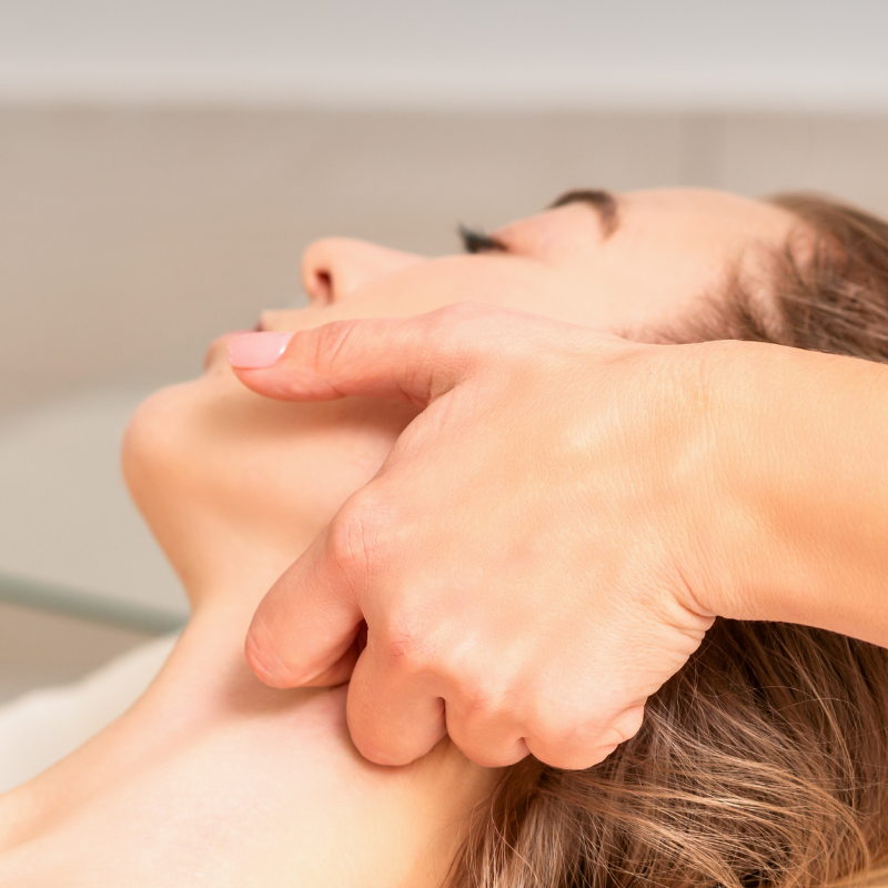 Lymphatic drainage massage